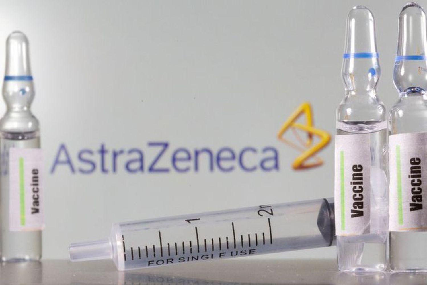 Vacuna de AstraZeneca: afirman que es inminente la aprobación de Anmat
