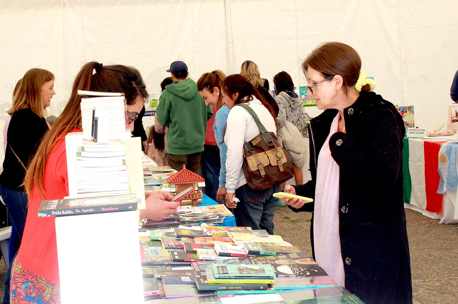 En septiembre. Será la Feria del Libro en la plaza