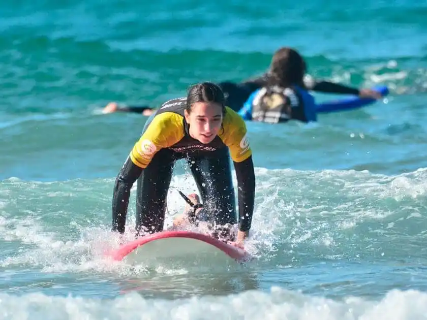 Surf con Evelyn Gontier - Disfrute sin frustración