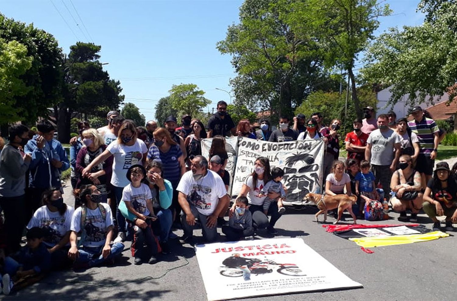 Piden más seguridad, a un año del accidente de un joven en barrio Constitución