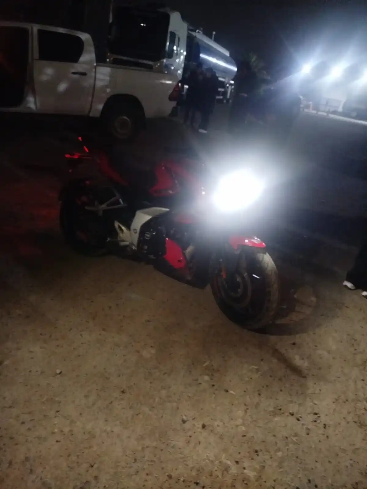 Moto - 2