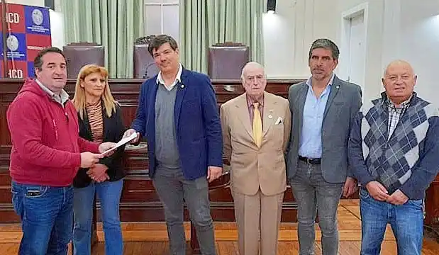 Reconocimiento al Club Rotario
