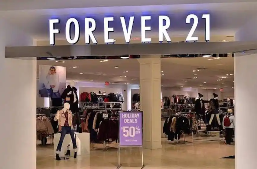 Forever 21, en quiebra: cerrará más de 350 tiendas en todo el mundo