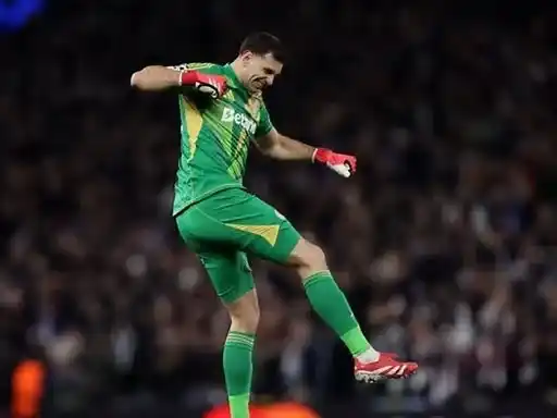 dibu martinez   champions league  aston villa