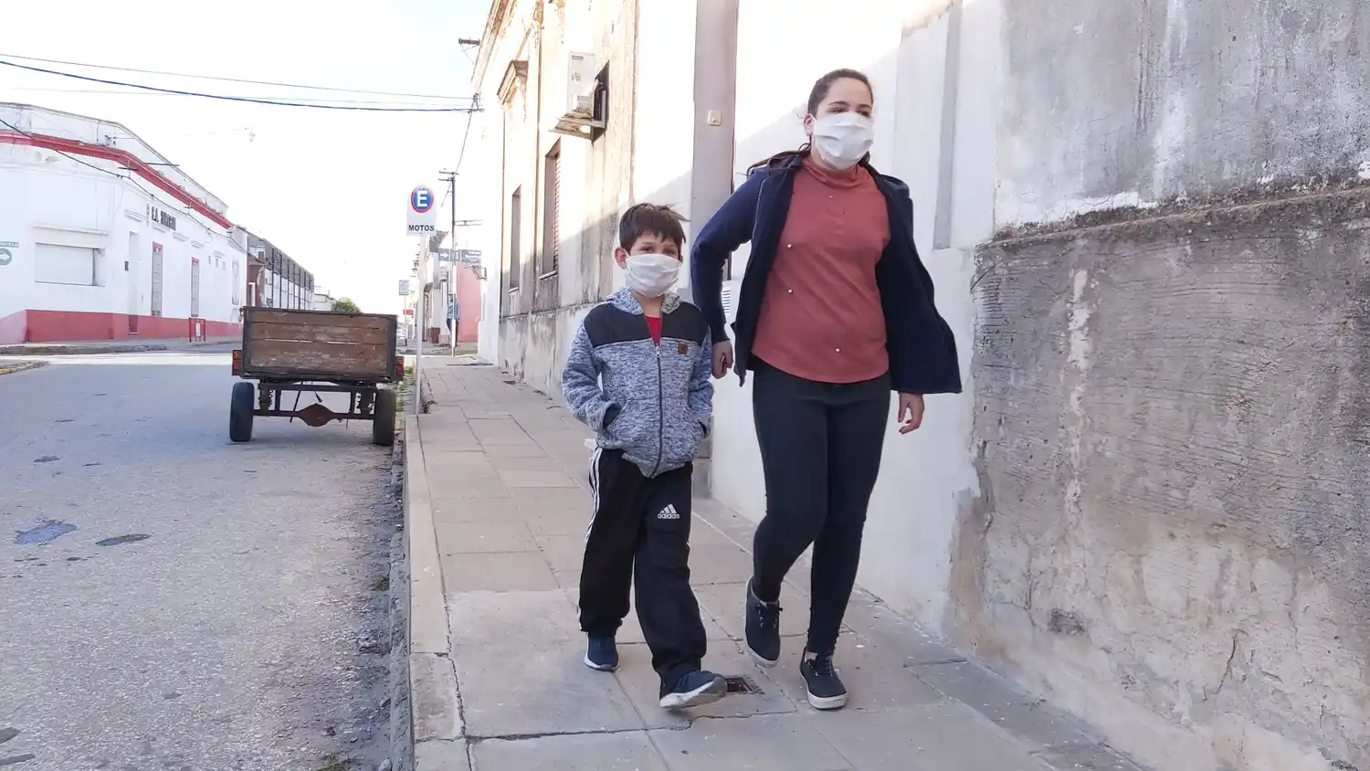 En Victoria se autorizaron las salidas de esparcimiento solo dos horas diarias