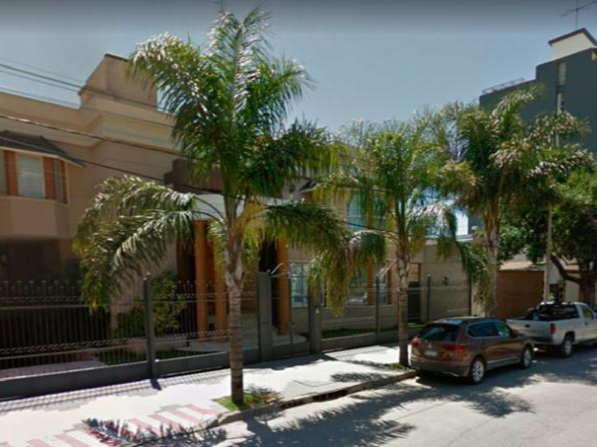Denuncian un millonario robo en la casa de la familia Pettiti en Río Tercero