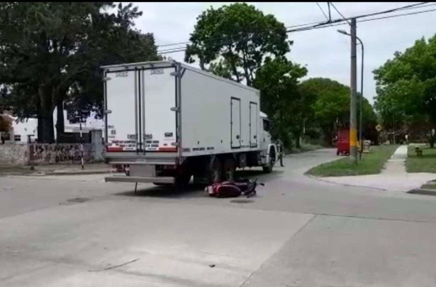 Una mujer hospitalizada tras accidente en Magallanes y Marcelo T. de Alvear