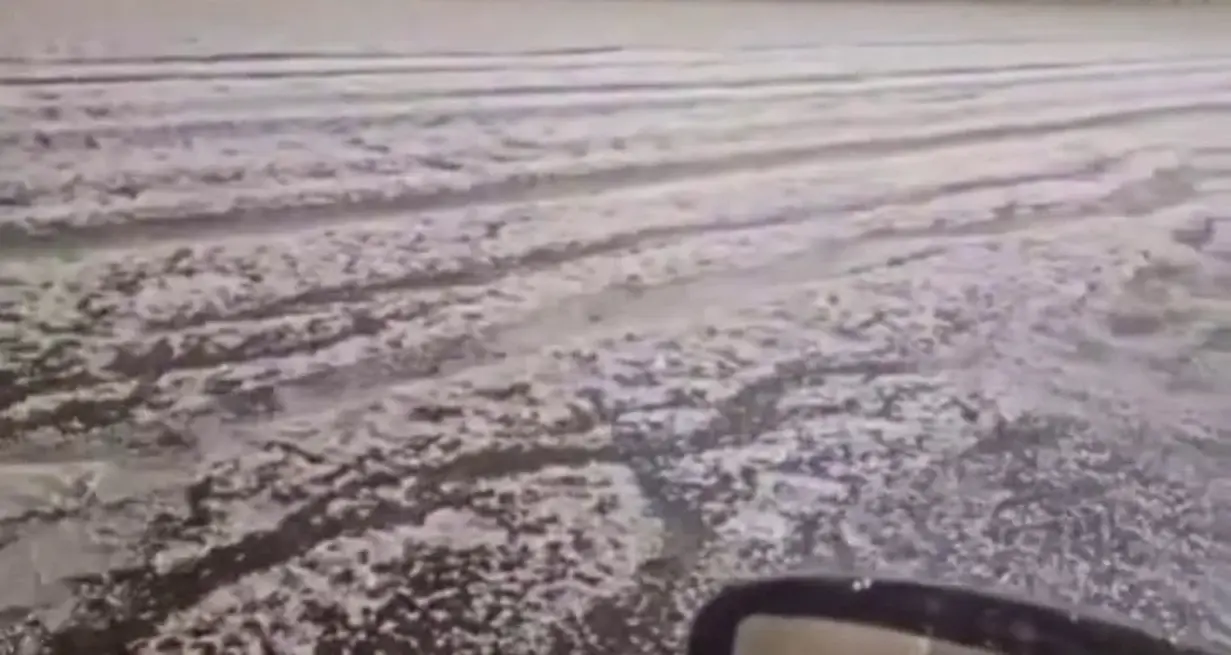 Lluvia, rayos y granizo por la llegada de la ciclogénesis en algunos puntos del país