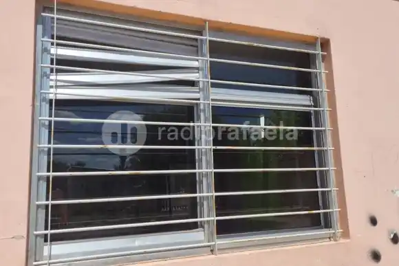Volvieron a robar en la Escuela Ángela de la Casa: “No sabemos qué más hacer”