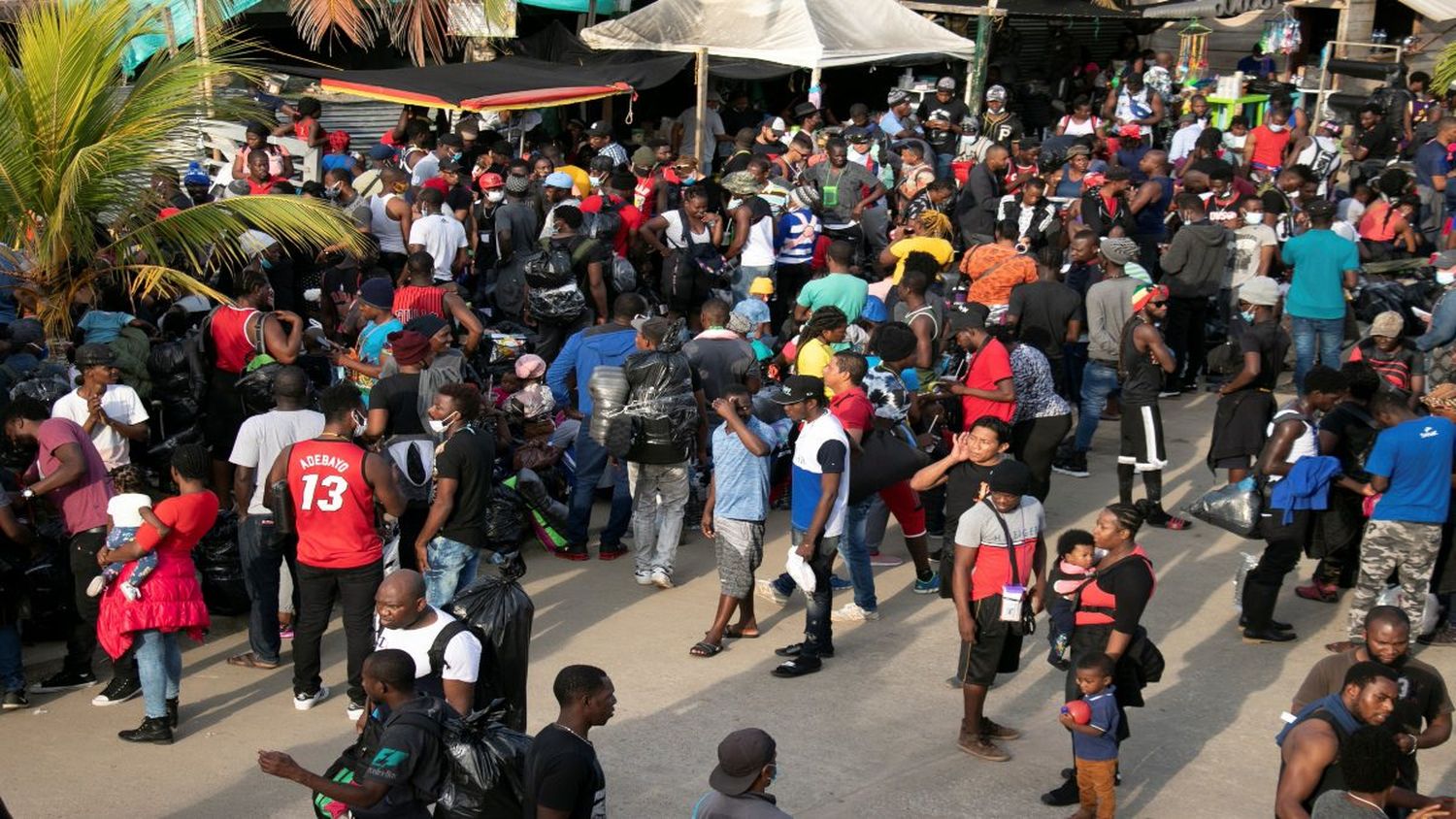 67% SON VENEZOLANOS: nueva ola de migrantes llega a Urabá en Antioquia para atravesar la selva del Darién