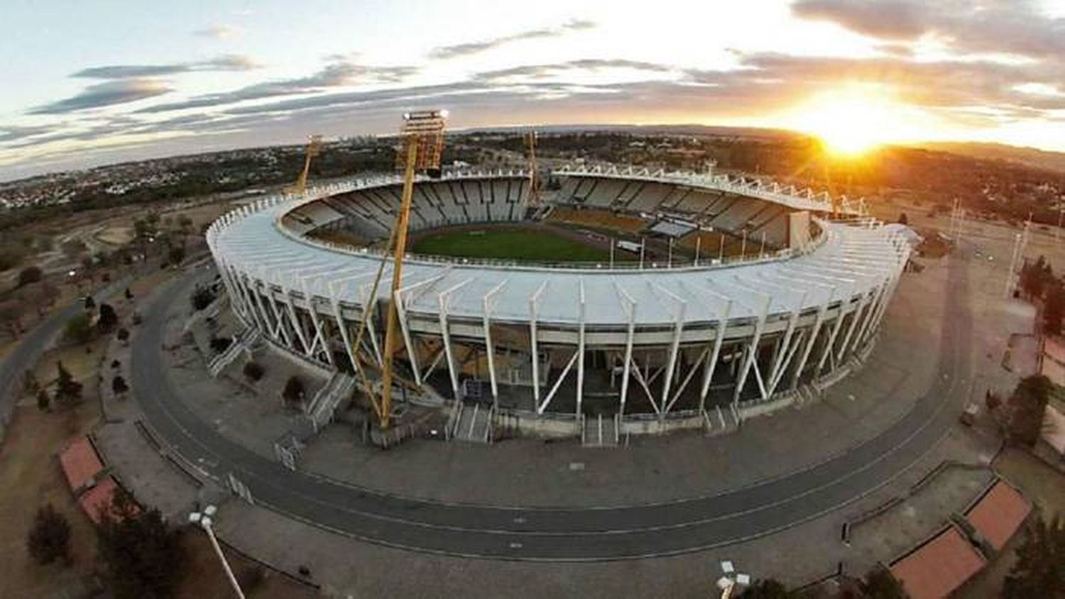 Conmebol ratificó al Kempes y Maracaná como sedes de finales de Sudamericana y Libertadores