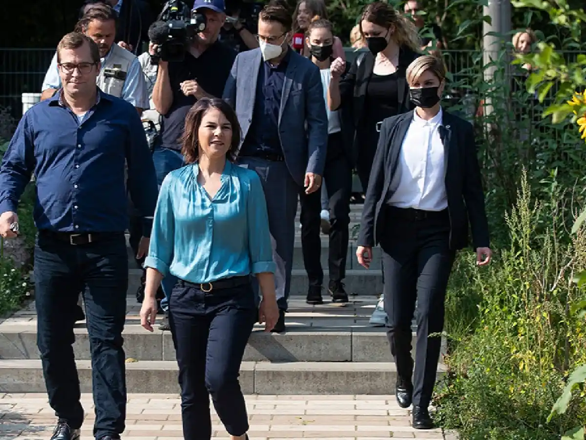 Alemania: El Partido Socialdemócrata (SPD) reunía 25% en la pugna por el  próximo gobierno