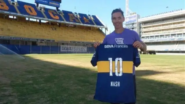 Una estrella de la NBA se calzó la 10 de Boca en la Bombonera