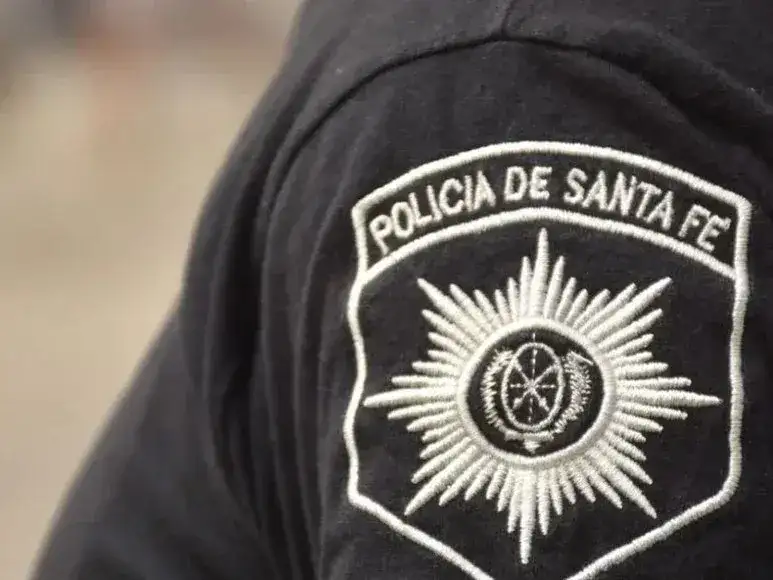 policía
