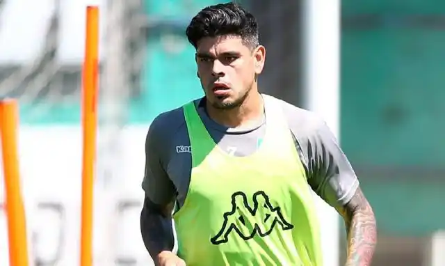 Gustavo Bou rescindió su contrato con Racing y busca equipo
