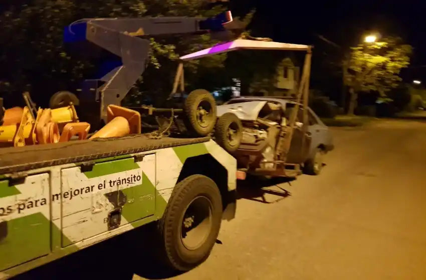 Un conductor ebrio protagonizó un fuerte choque en Caisamar