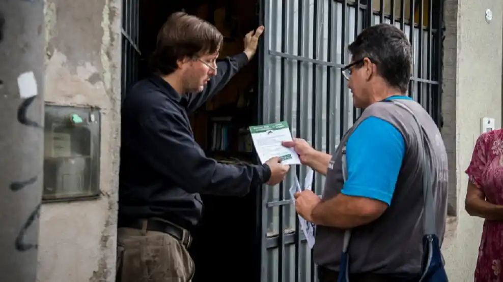 Intensifican bloqueos y fumigaciones por casos de dengue en Paraná