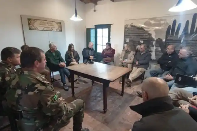 Reunión conjunta para trabajar operativos en zona rural de Chascomús