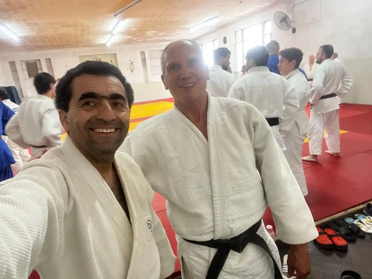 Daniel Pérez, el chascomunense de 67 años que se prepara para su examen de cinturón negro en Judo