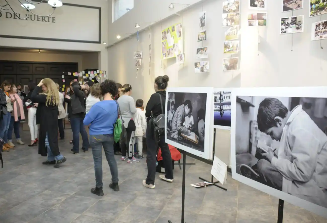 Pasó por Tandil la muestra de arte de la Red de Escuelas