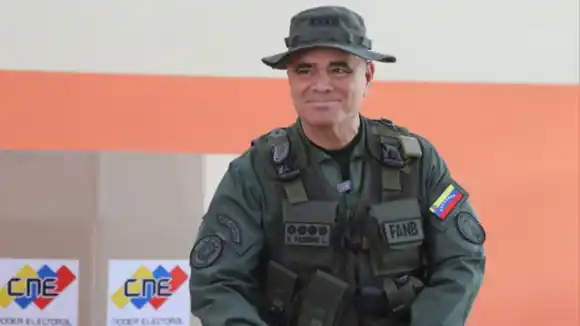 «TODO VA NORMAL»: Padrino López asegura que se respetarán los resultados electorales: «Son las reglas de la democracia»