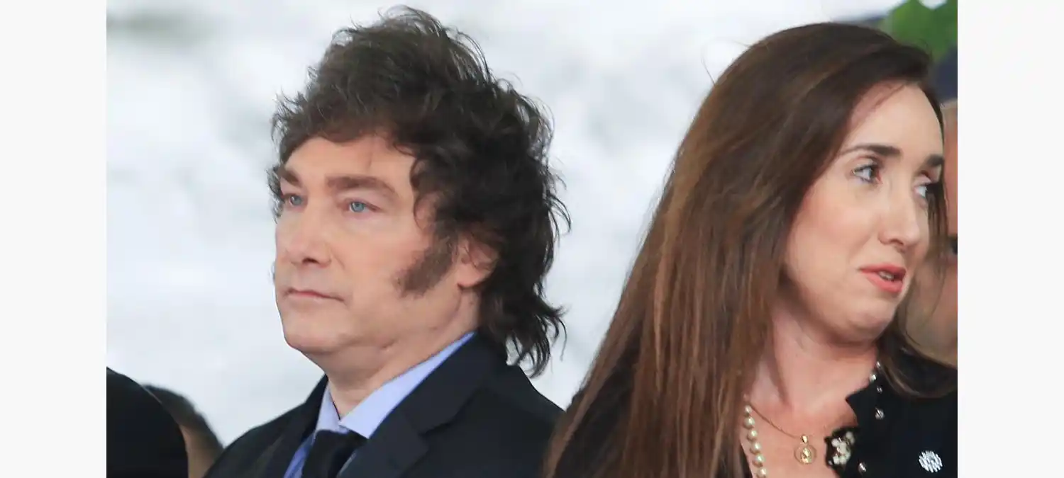 Es por lo ocurrido en diciembre, cuando presidió la sesión en que Kueider fue expulsado, pero debía estar ejerciendo el cargo de Presidente de la Nación.