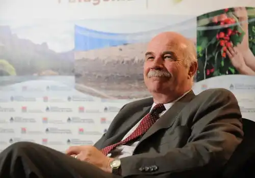 Casamiquela: "Están todos los canales de diálogo abiertos"