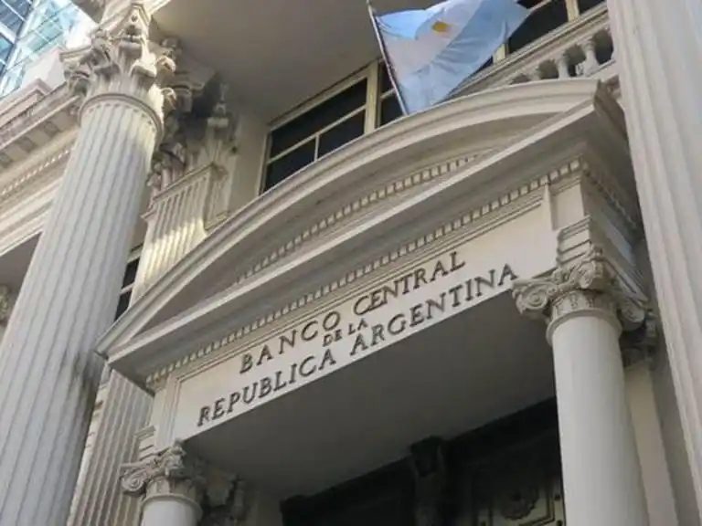 El Gobierno se concentra ahora en la reactivación y la baja de la inflación sería más lenta de lo planeado