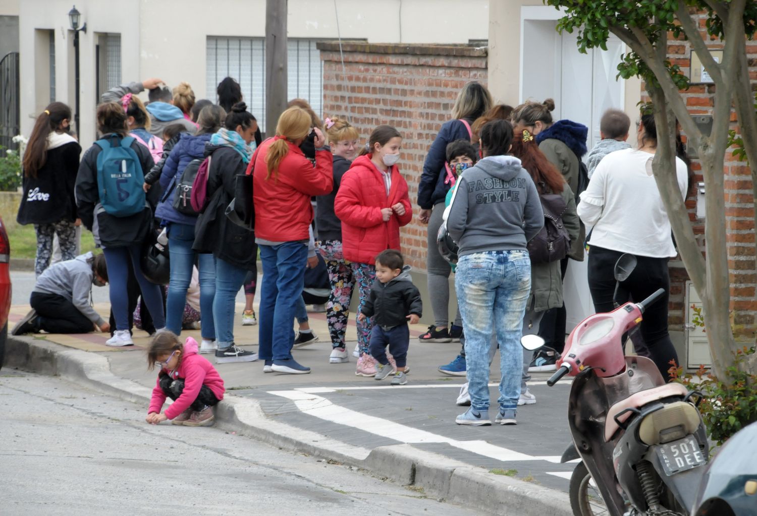 Los primeros de la fila llegaron antes de la 1 de la madrugada