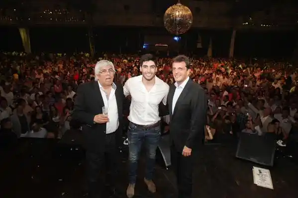 Massa y Moyano compartieron acto de trabajadores de Peajes