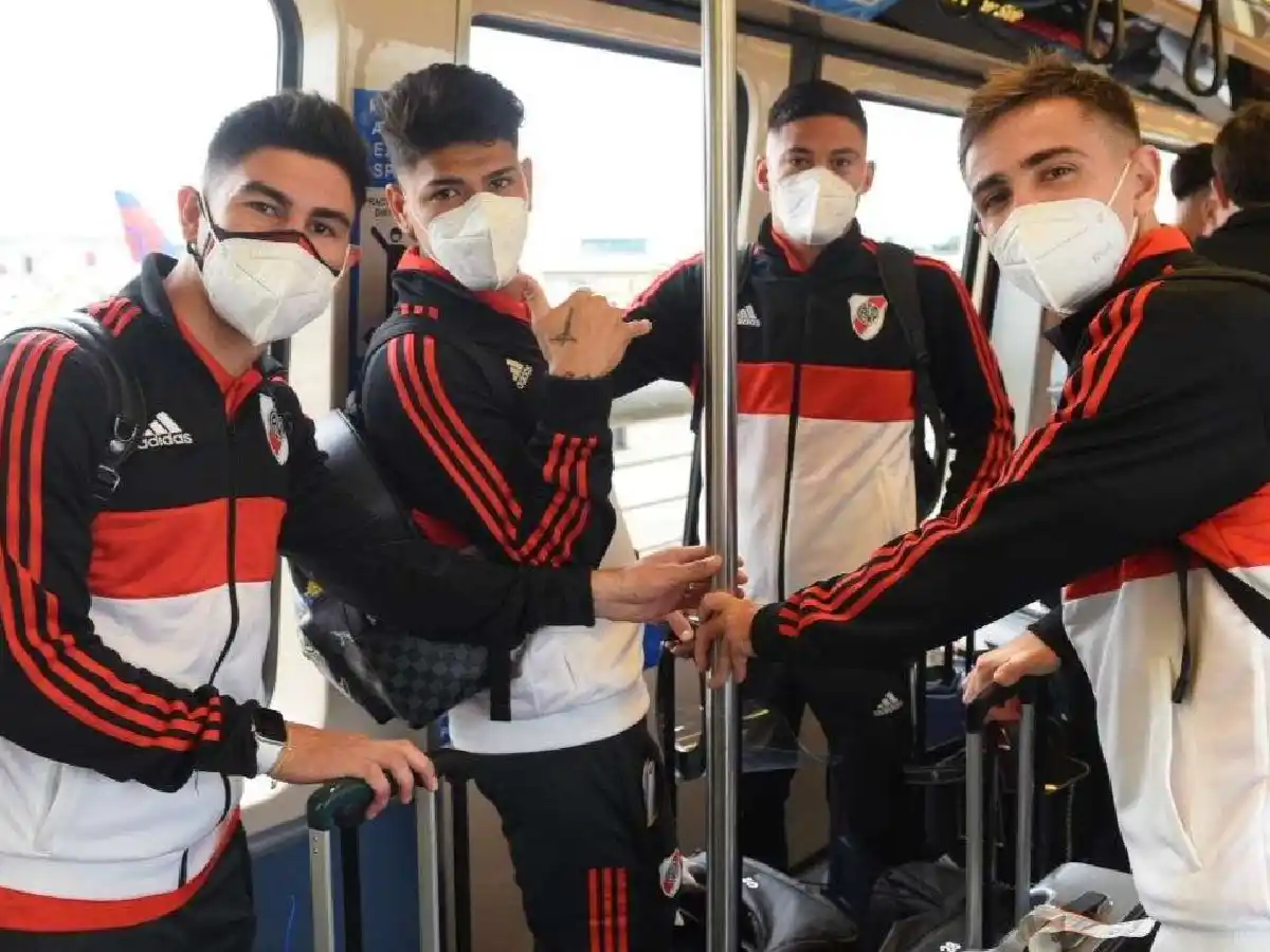 El plantel de River llegó a Buenos Aires y quedó aislado