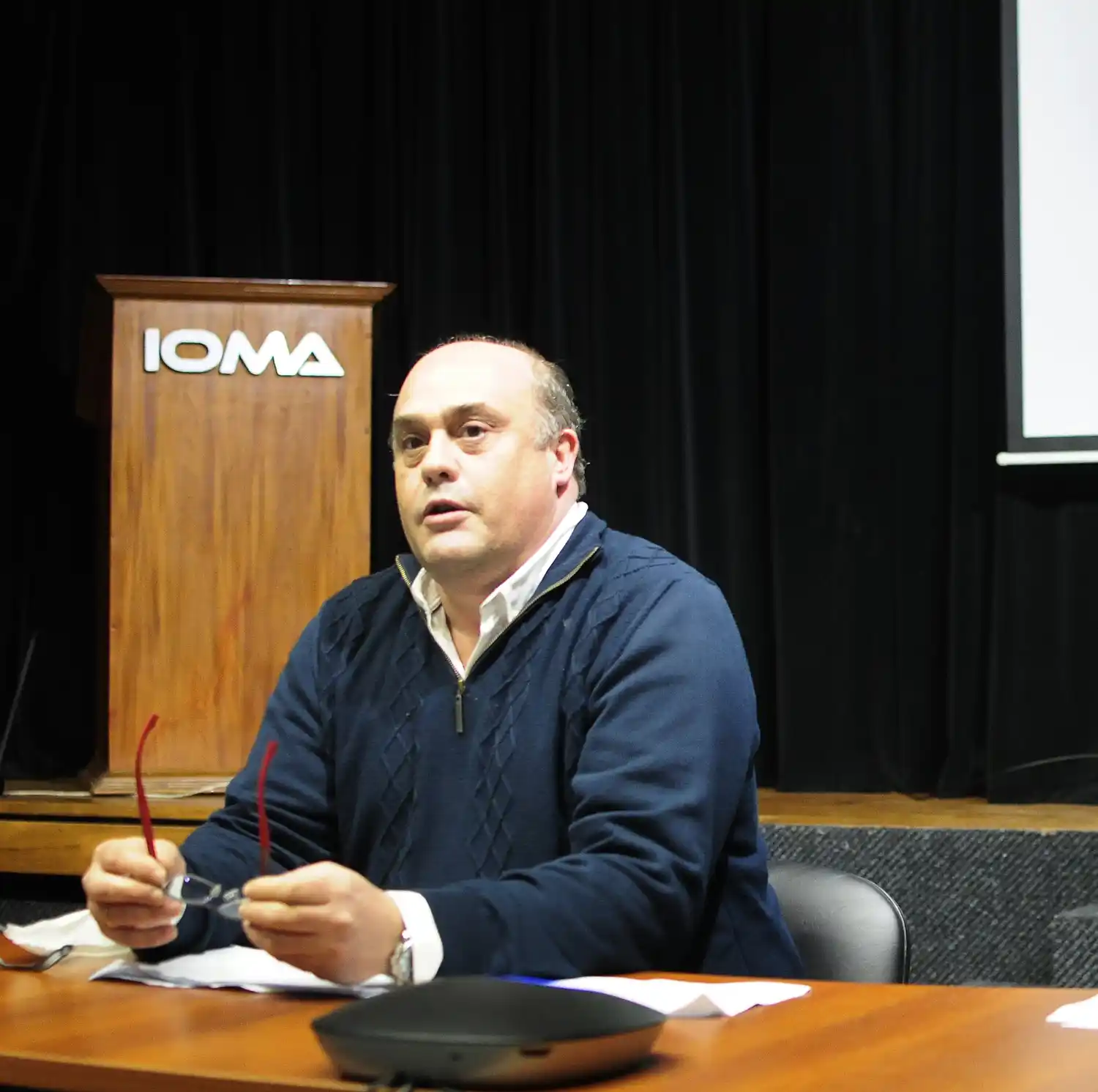 IOMA: "Nosotros pagamos y corresponde saber por qué la gente no puede acceder a la atención médica"