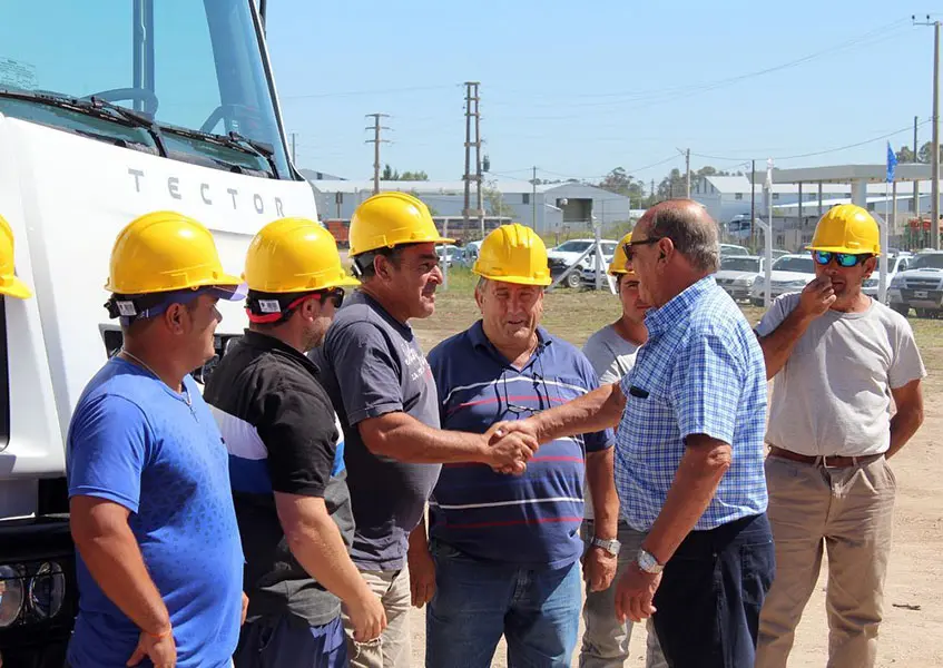 Inauguraron una planta hormigonera
