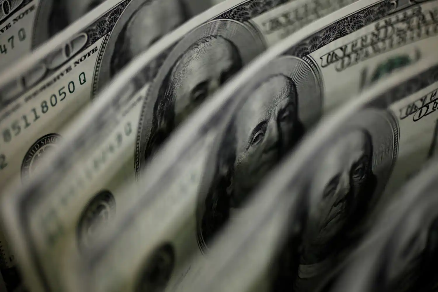El Instituto de Economía de la Unicen explica qué es el dólar futuro.