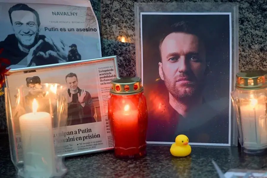 Altar en homenaje al fallecido opositor ruso Alexéi Navalni