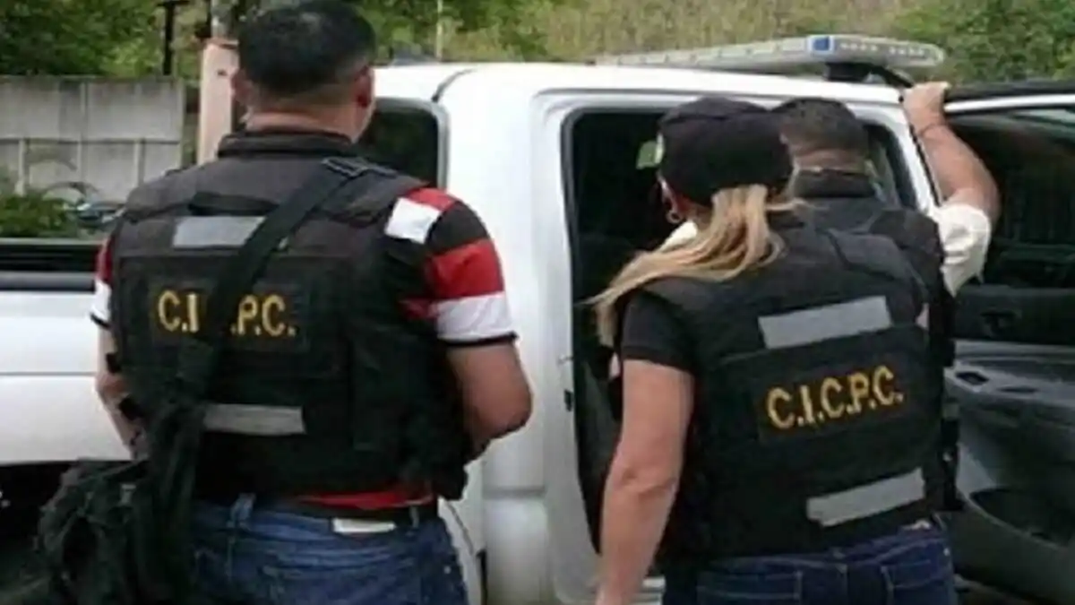 SE RESISTIÓ AL ABUSO Y LA MATARON A CUCHILLADAS: atrapan a asesinos de la mujer encontrada en el puente San Juan