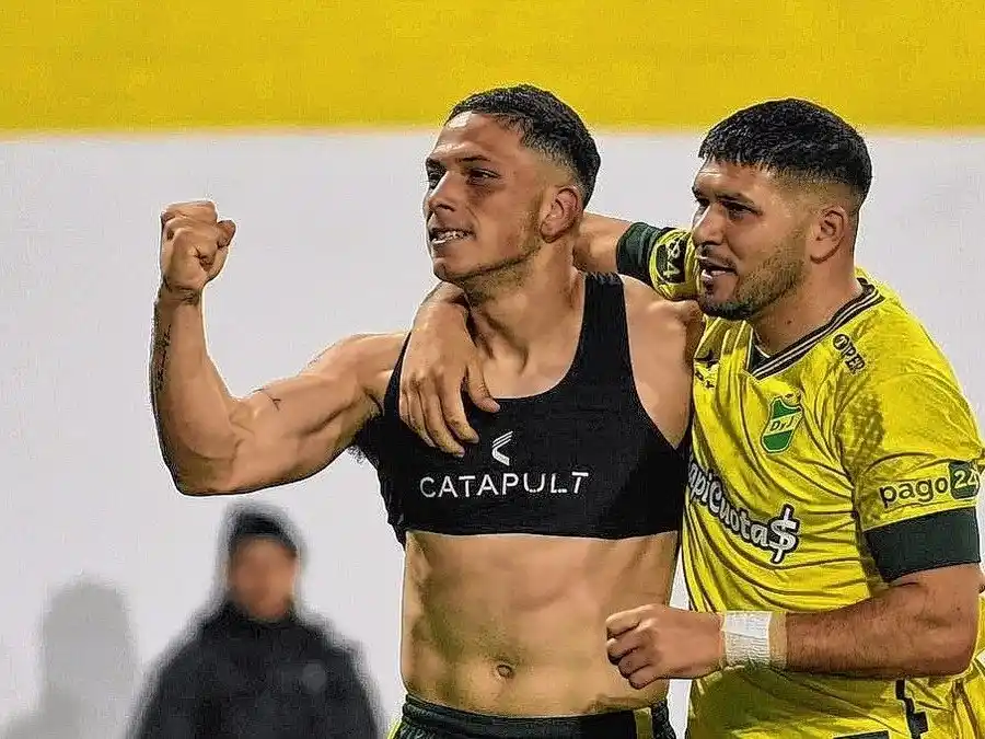 El Halcón venció a Riestra 1 a 0.