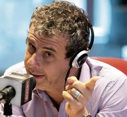 Un nuevo video demuestra el acoso sexual de Ari Paluch a una compañera de trabajo