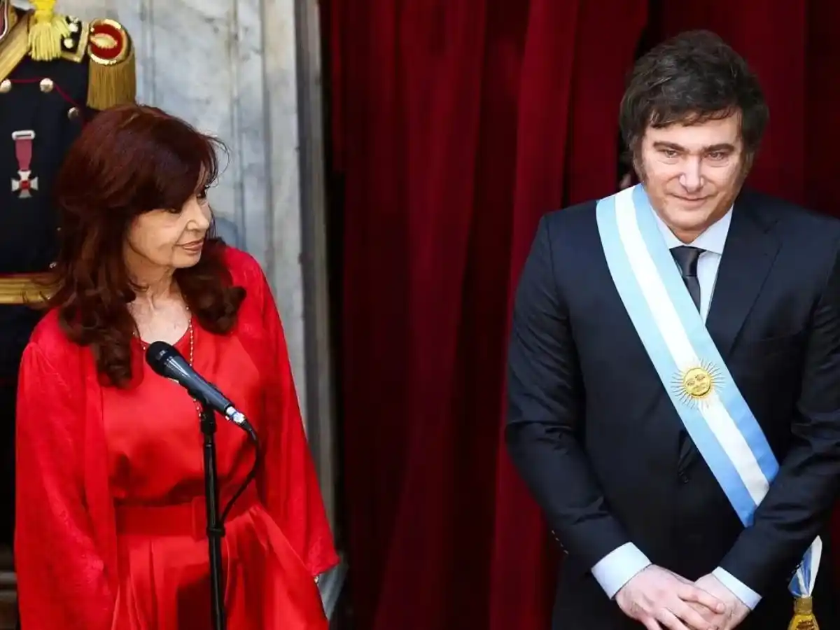 “Un showman en la Rosada”: Cristina Kirchner reapareció con duras críticas al Gobierno de Milei