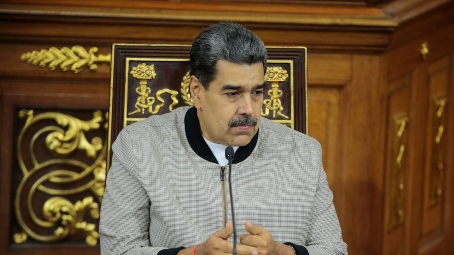 Maduro les exigió a los diplomáticos argentinos que en 72 horas abandonen Venezuela