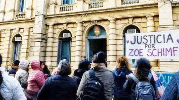 Prorrogaron la prisión preventiva de Acosta en la causa por la muerte de Zoe Schimf