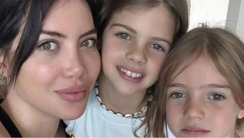 Wanda Nara se refugia en sus hijas tras blanquear su problema de salud: las tiernas fotos juntas