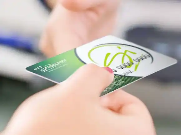 Se acreditarán las tarjetas sociales