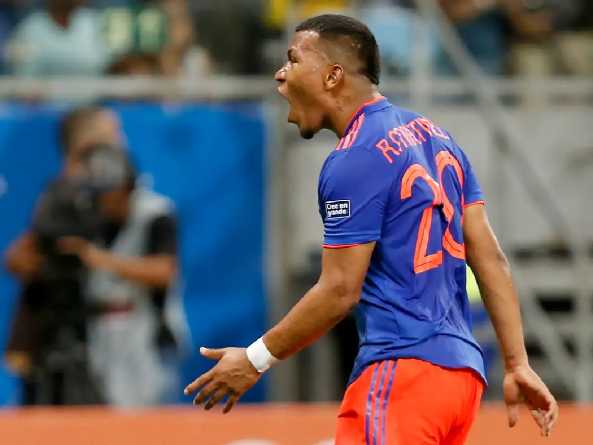 El golazo de Roger Martínez ante Argentina