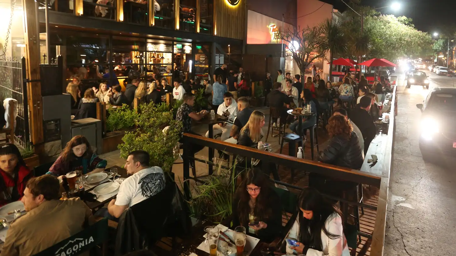 Los locales gastronómicos tienen la obligación, por ordenanza, de contar con este servicio.
