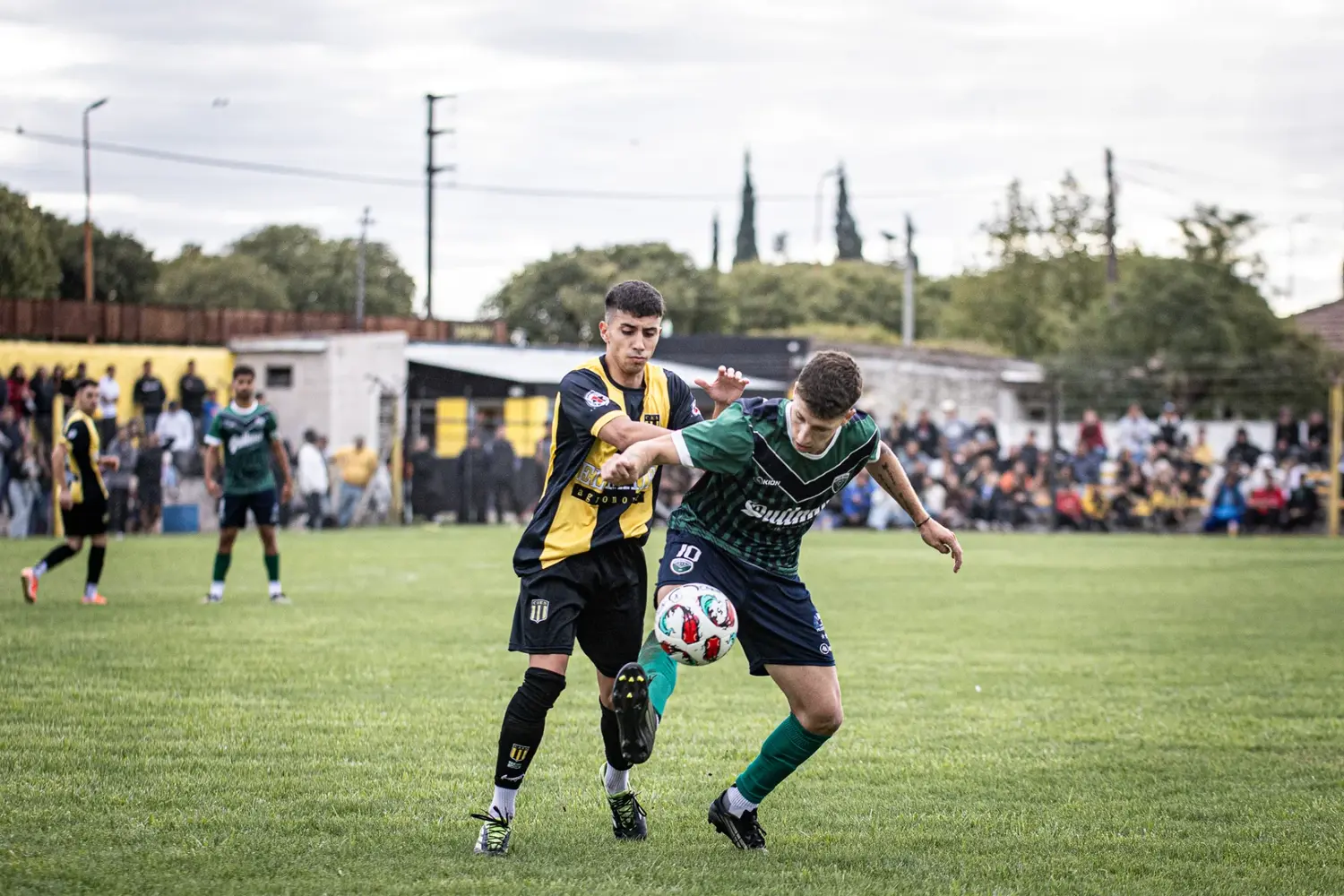 El clásico entre Villa del Parque y El Nacional es el atractivo de la fecha