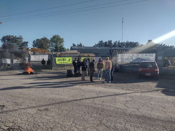 Conflicto en Dycasa: mantienen el paro y la audiencia será el miércoles al mediodía