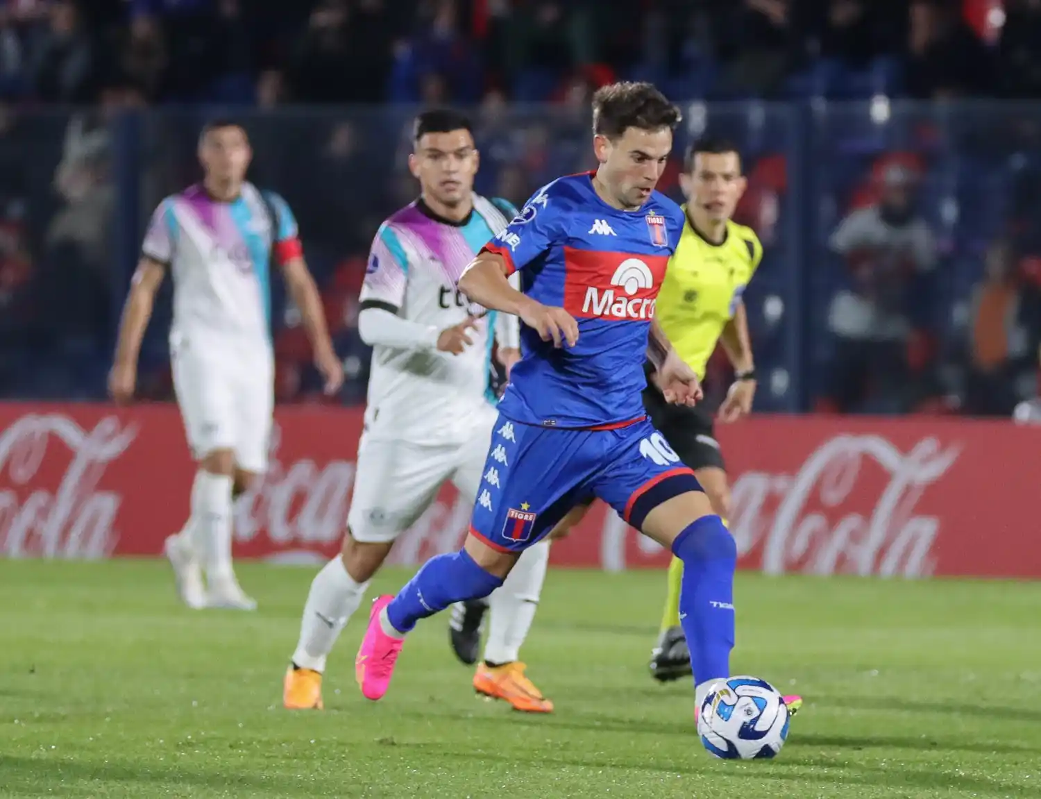 Tigre cayó de local y se despidió del certamen