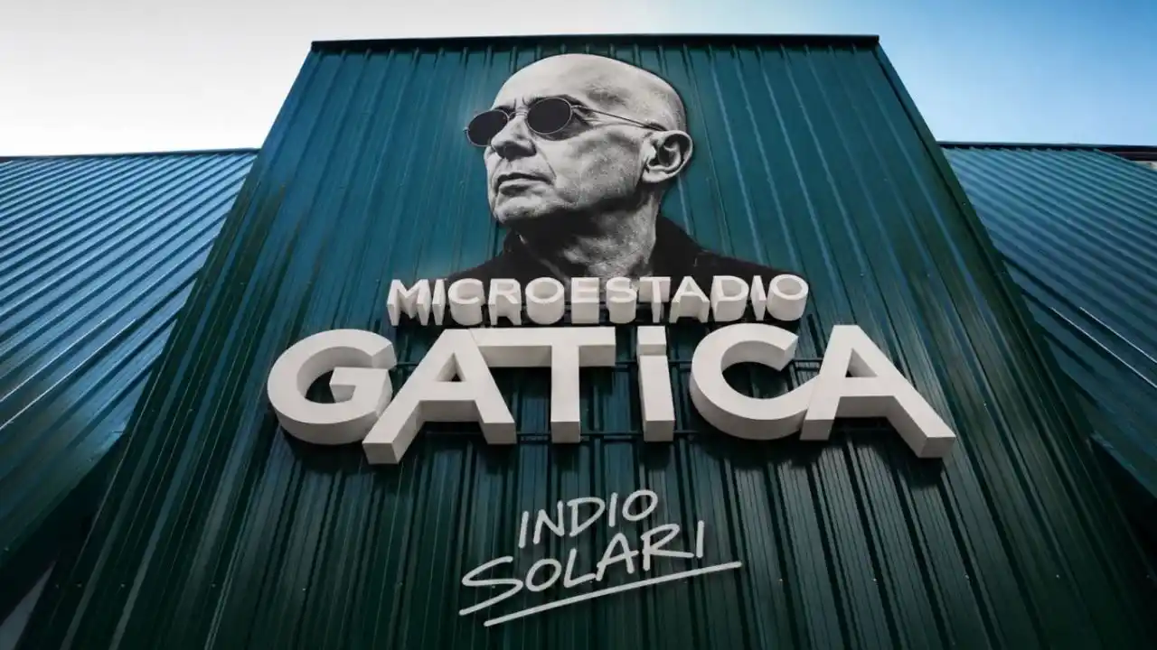 Multitudinaria despedida al Indio Solari en Avellaneda: el último adiós a un ídolo