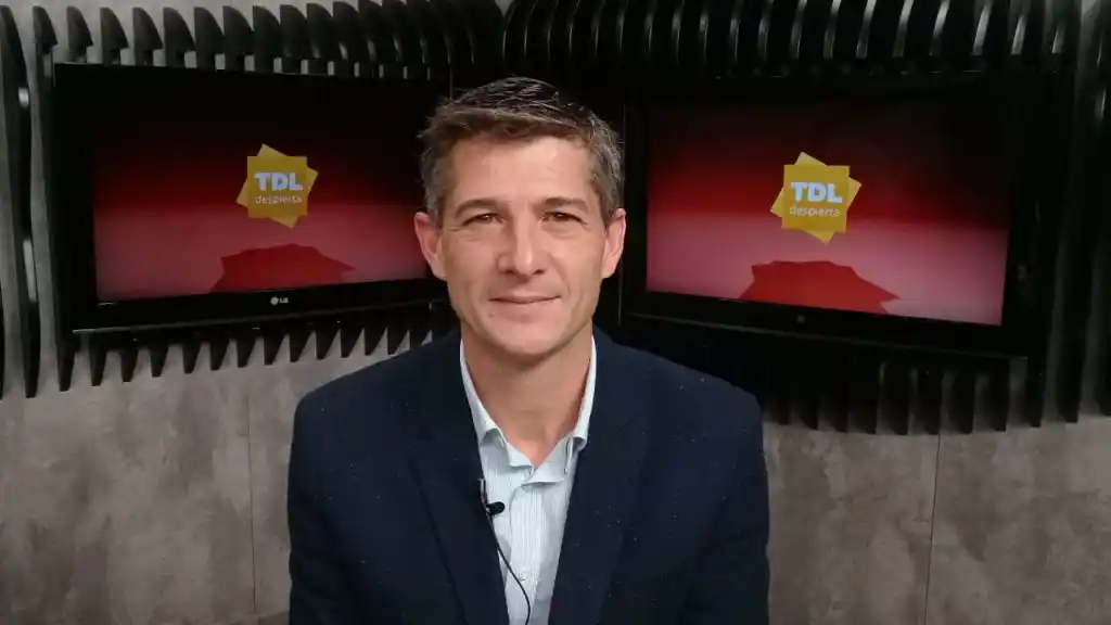 Facundo Llano en el desayuno de Tandil Despierta